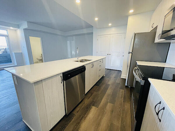 Ottawa 2 bedrooms Condo Unit for rent. Property photo: 687576-3