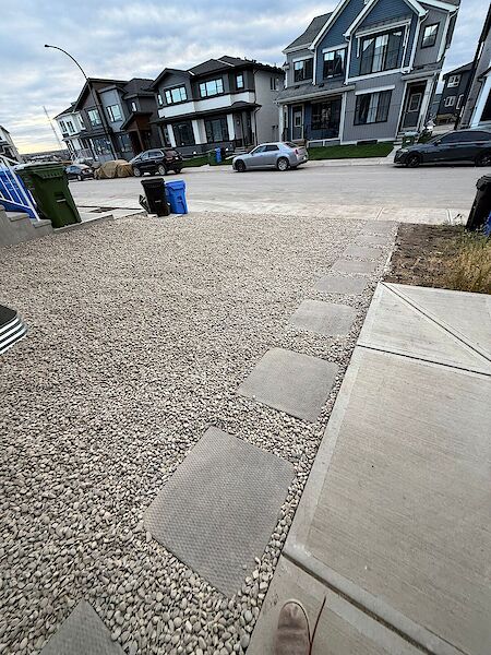 Calgary 4 bedrooms House for rent. Property photo: 687606-3