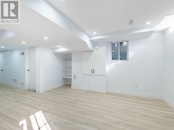 Brampton 2 bedrooms House for rent. Property photo: 687611-3