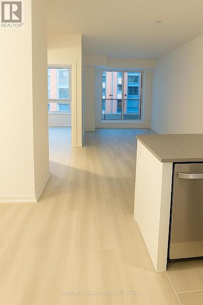 Toronto 3 bedrooms Apartment for rent. Property photo: 687640-2