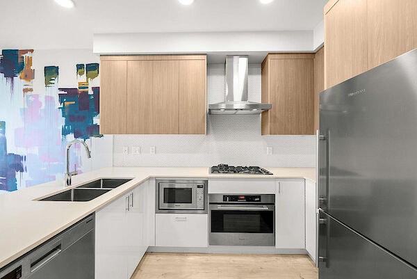 Burnaby 1 bedroom Condo Unit for rent. Property photo: 687814-3