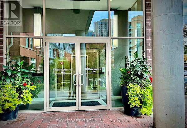 Toronto 2 bedrooms Apartment for rent. Property photo: 687935-2