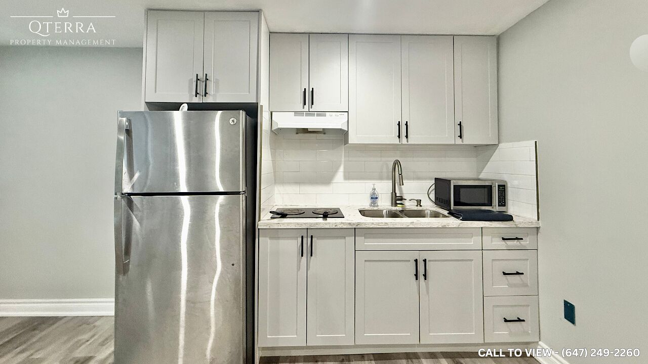 Toronto 1 bedroom Condo Unit for rent. Property photo: 688031-1