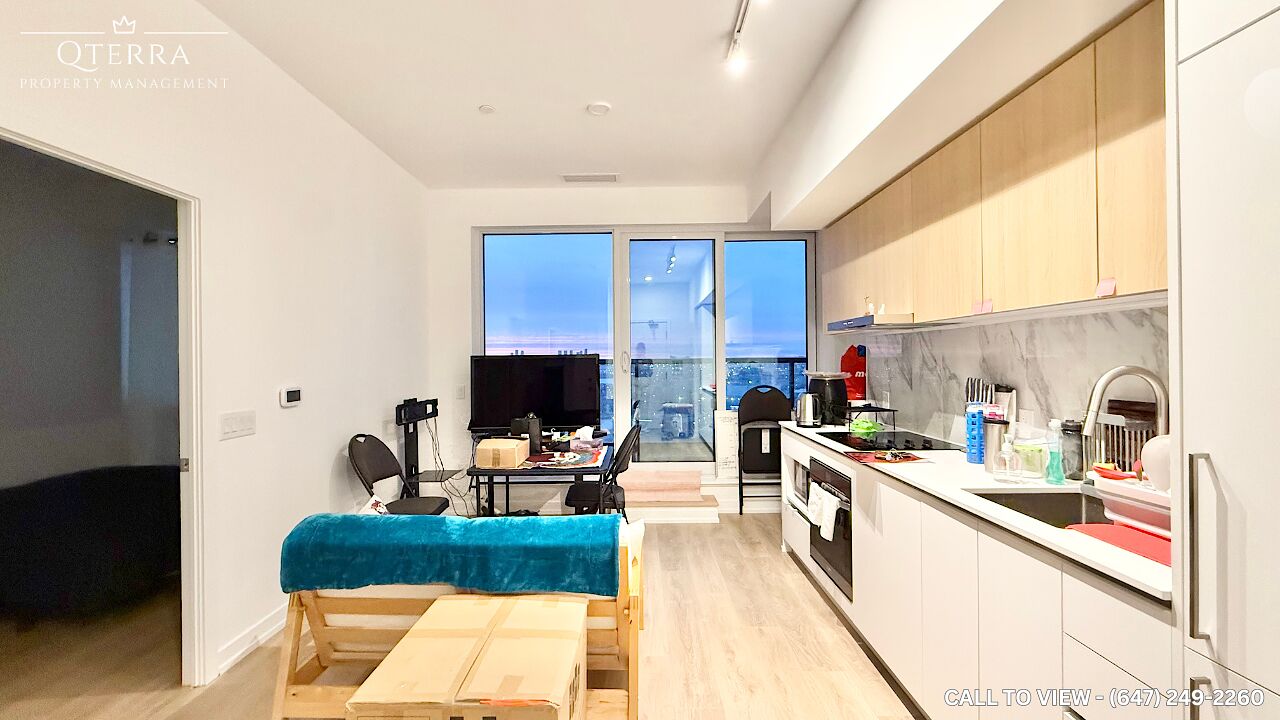 Toronto 1 bedroom Condo Unit for rent. Property photo: 688066-1