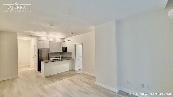 Toronto 1 bedroom Condo Unit for rent. Property photo: 688097-3