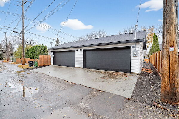 Edmonton 3 + Den bedrooms Duplex for rent. Property photo: 688145-3