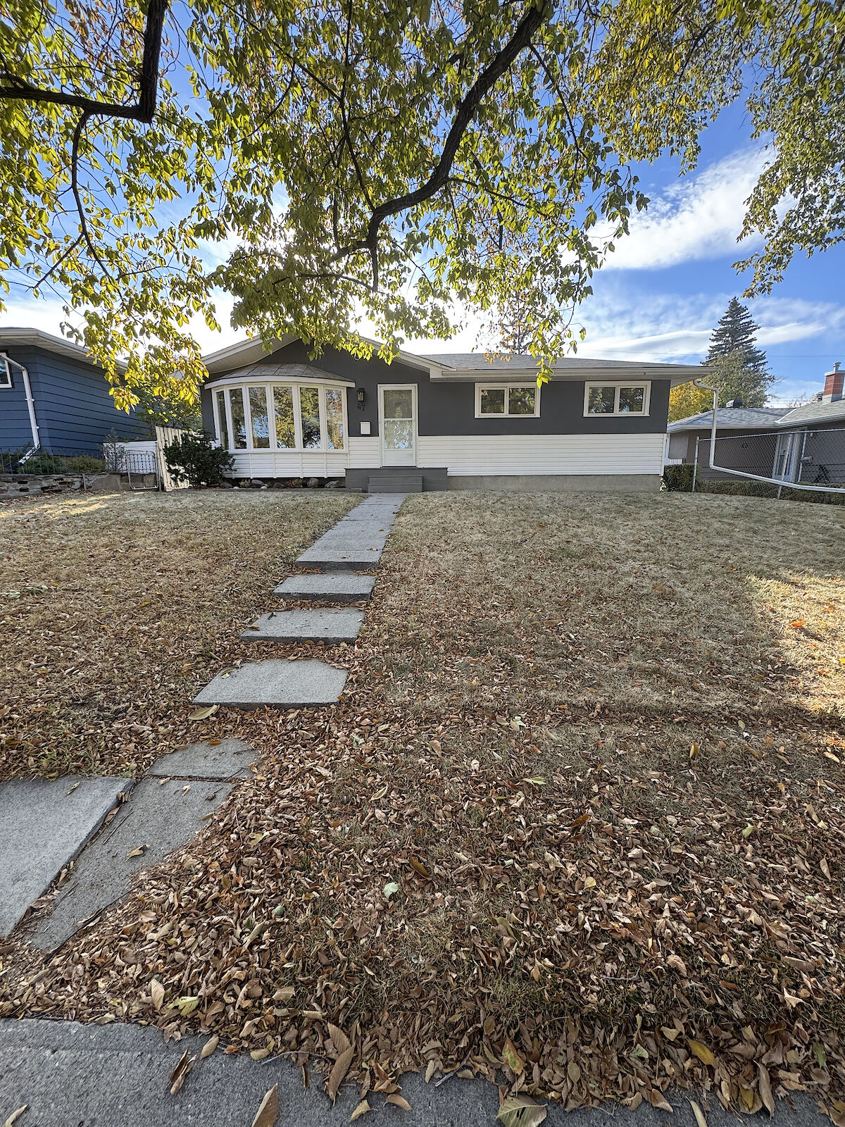 Calgary 3 bedrooms Main Floor for rent. Property photo: 688187-1