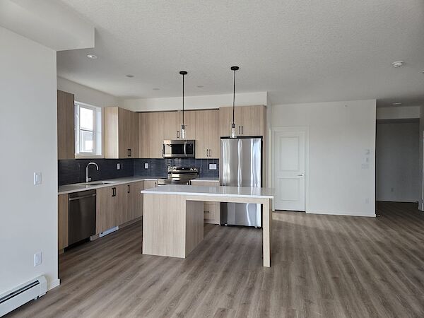 Calgary 2 bedrooms Condo Unit for rent. Property photo: 688188-3