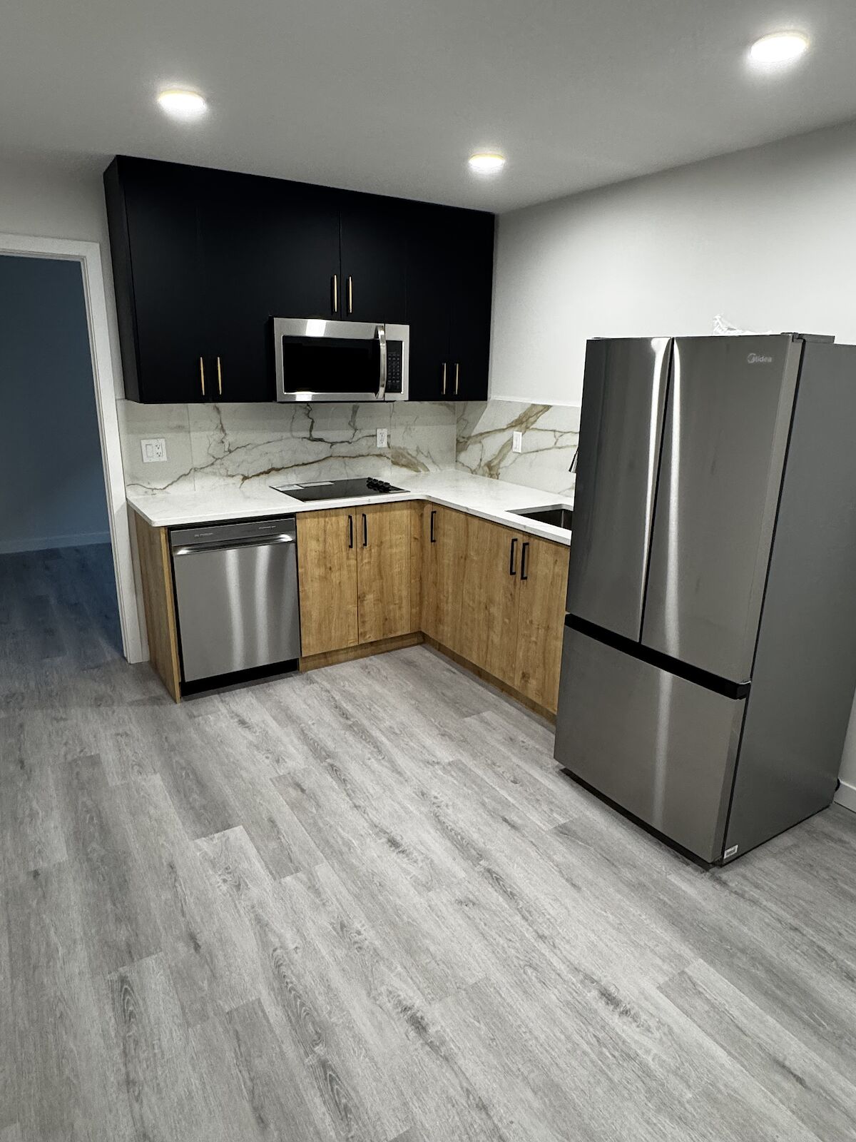 Edmonton 1 bedroom Basement for rent. Property photo: 688216-1