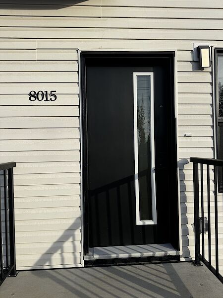 Edmonton 3 bedrooms Main Floor for rent. Property photo: 688222-2