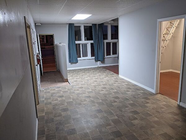 Beiseker 2 bedrooms Duplex for rent. Property photo: 688228-2