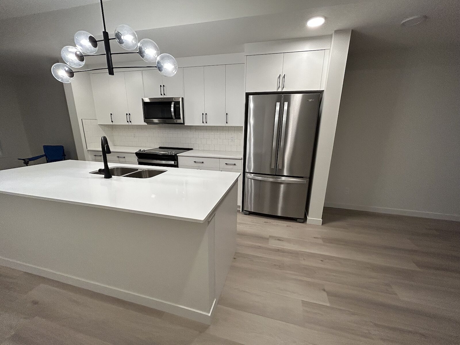 Calgary 3 bedrooms Townhouse for rent. Property photo: 688249-1