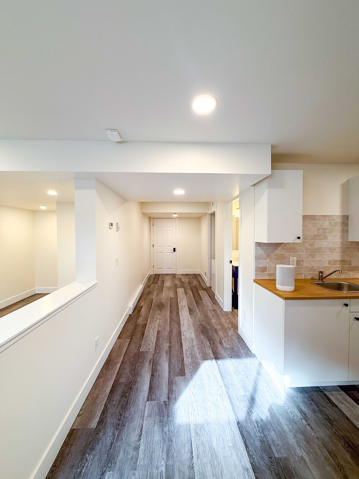 Cochrane 1 bedroom Basement for rent. Property photo: 688250-1