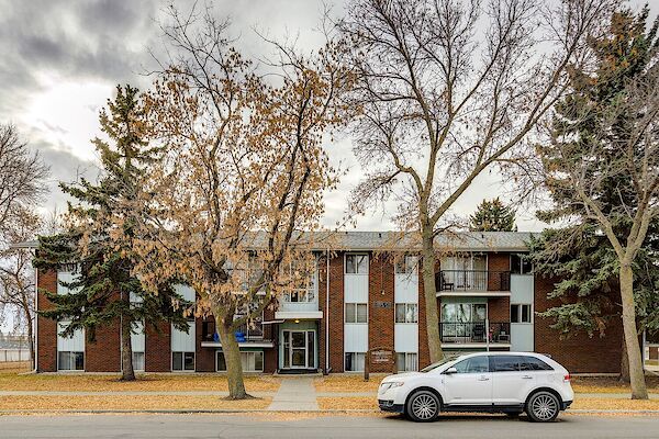 Edmonton 1 bedrooms Apartment for rent. Property photo: 688293-2