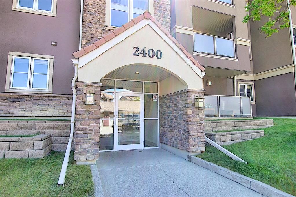 Calgary 1 bedroom Condo Unit for rent. Property photo: 688452-1