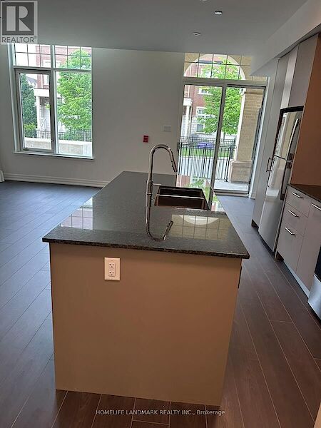 Markham 2 bedrooms Apartment for rent. Property photo: 688499-3