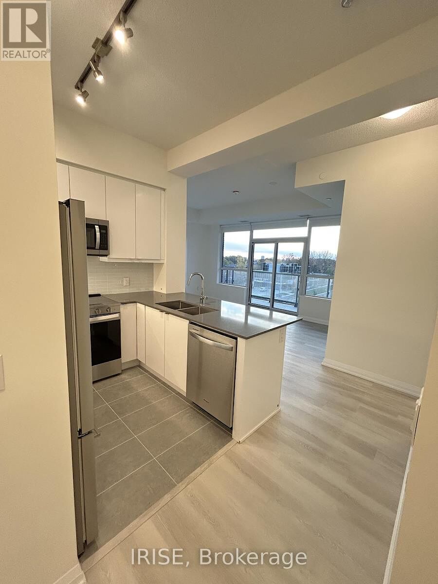 Toronto 2 bedrooms Apartment for rent. Property photo: 688511-1