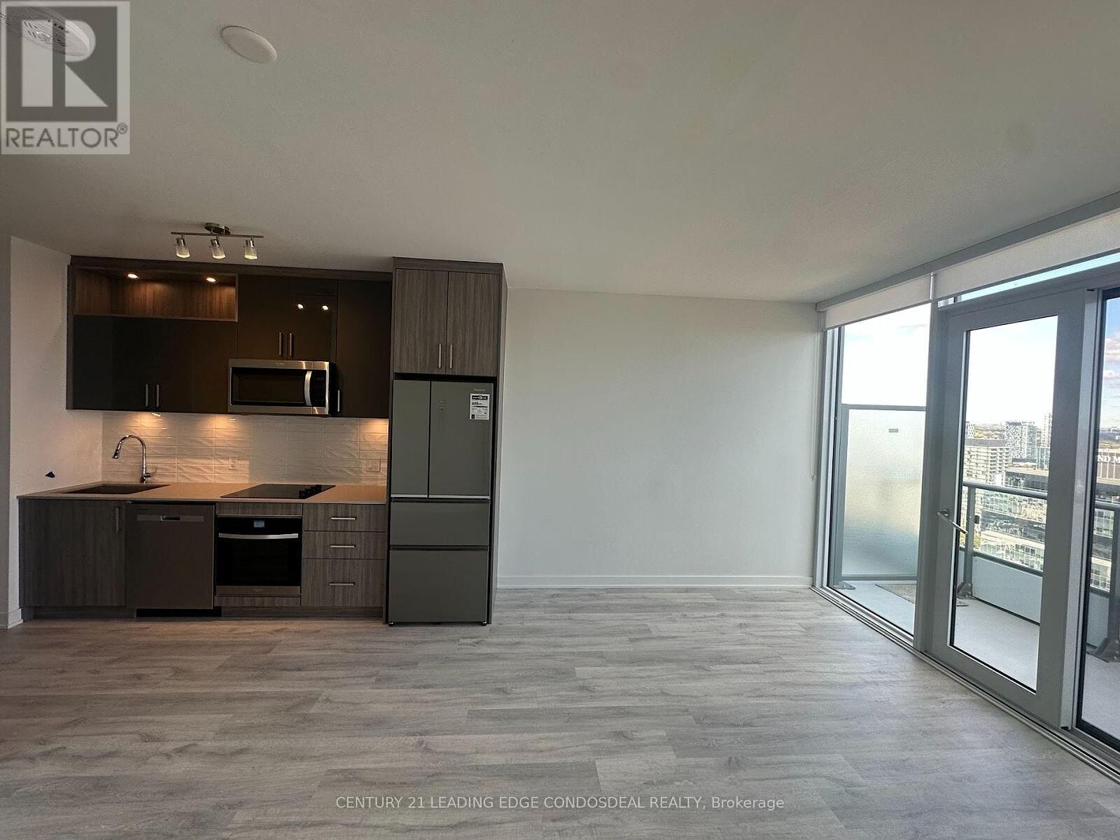 Toronto 3 bedrooms Apartment for rent. Property photo: 688521-1