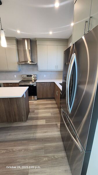 Calgary 3 bedrooms Main Floor for rent. Property photo: 688547-2