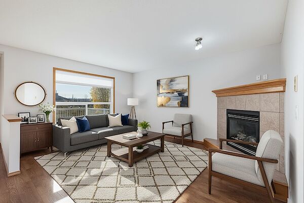 Calgary 3 bedrooms House for rent. Property photo: 688596-2