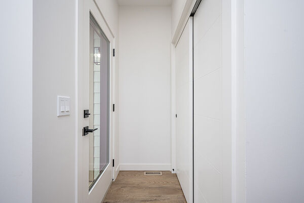 Calgary 3 bedrooms Townhouse for rent. Property photo: 688696-2