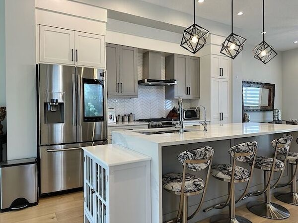 Calgary 4 bedrooms House for rent. Property photo: 688747-3