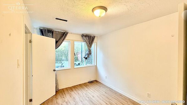 Toronto 1 bedroom Basement for rent. Property photo: 688885-3