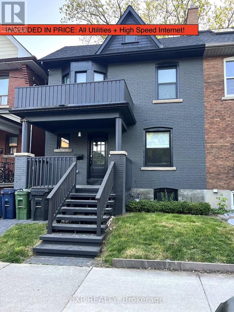 Toronto 2 bedrooms House for rent. Property photo: 688932-1