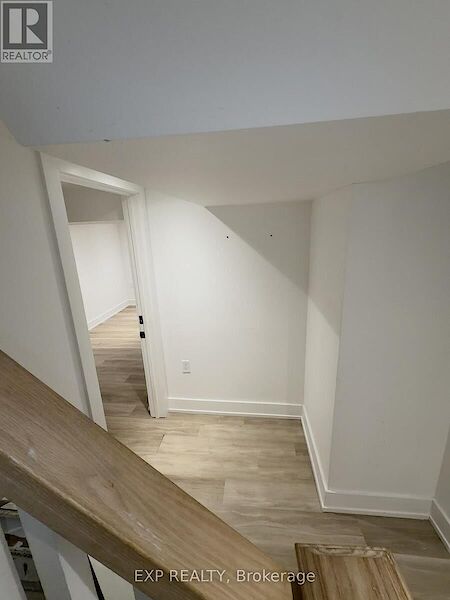 Toronto 2 bedrooms House for rent. Property photo: 688932-2