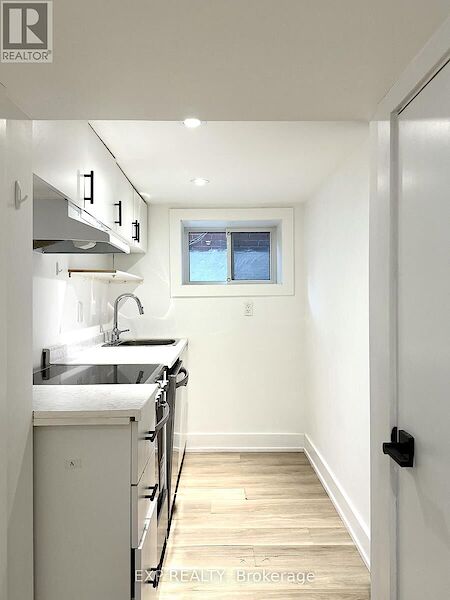 Toronto 2 bedrooms House for rent. Property photo: 688932-3