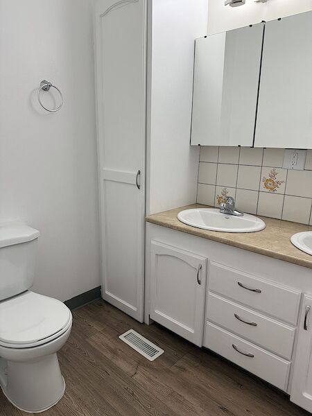 Edmonton 3 bedrooms Main Floor for rent. Property photo: 688944-3