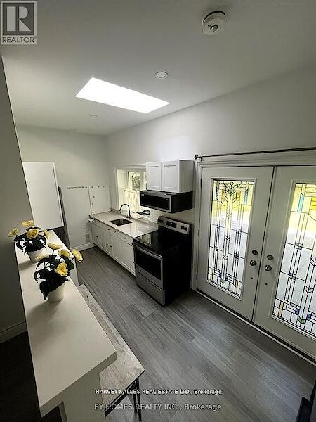 Markham 2 bedrooms House for rent. Property photo: 688957-3