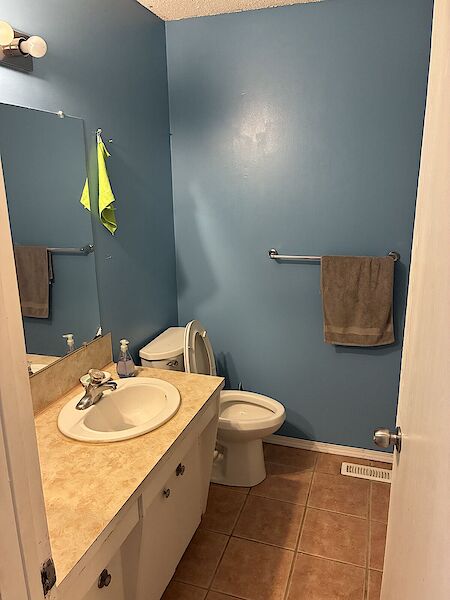 Calgary 3 bedrooms Main Floor for rent. Property photo: 688961-3