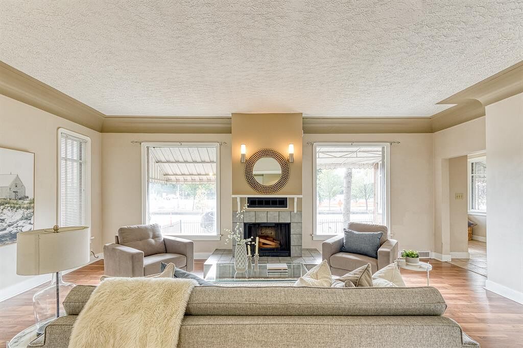 Calgary 3 bedrooms House for rent. Property photo: 688988-1