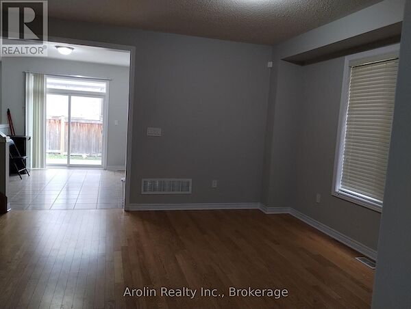 Brampton 4 bedrooms House for rent. Property photo: 689008-2