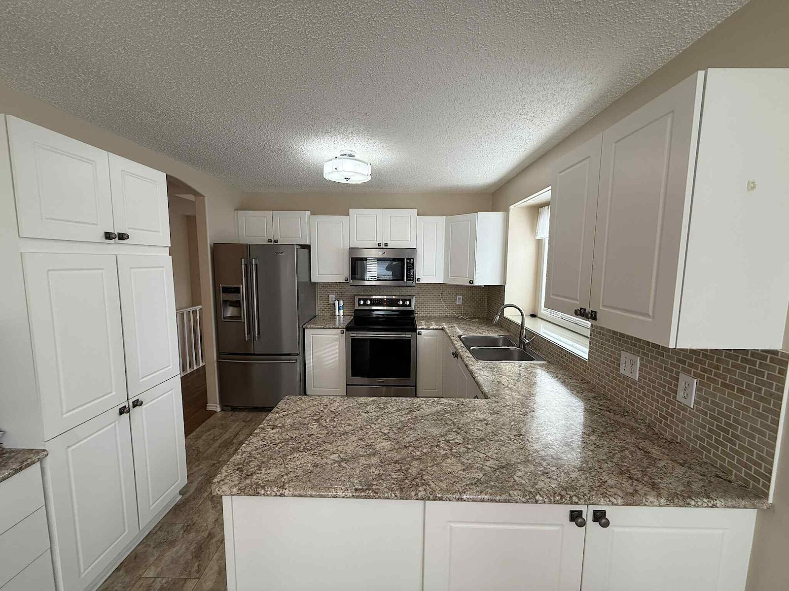 St. Albert 2 + Den bedrooms Duplex for rent. Property photo: 689044-1