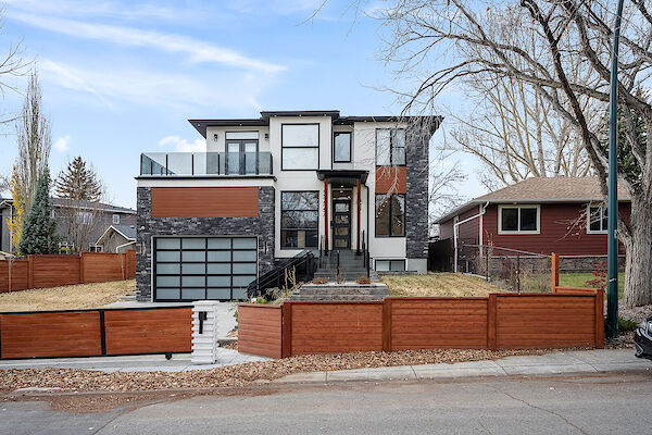 Calgary 5 bedrooms House for rent. Property photo: 689166-2