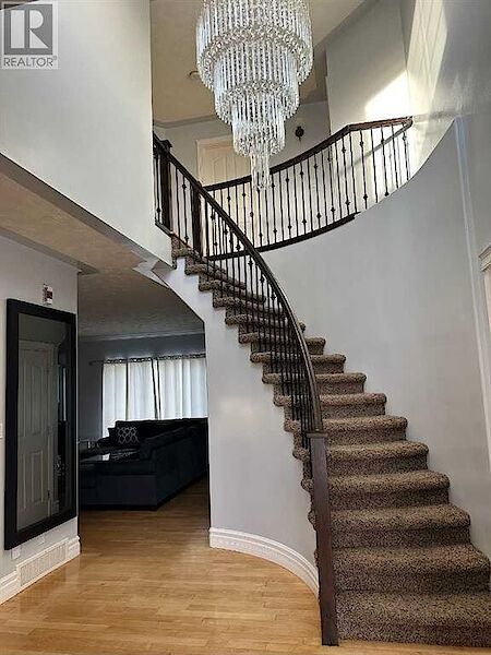 Red Deer 3 + Den bedrooms House for rent. Property photo: 689169-3