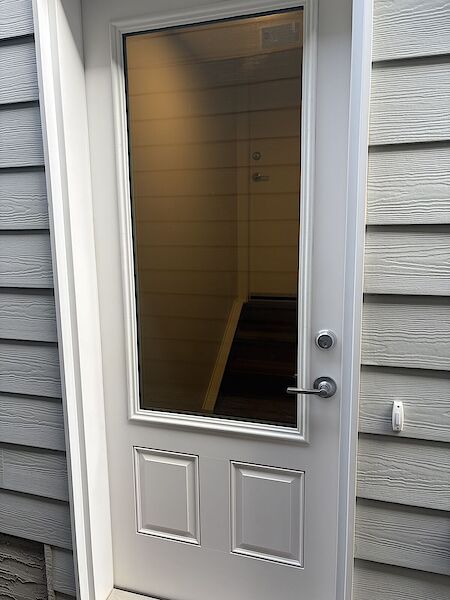 Calgary 1 bedroom Basement for rent. Property photo: 689170-3