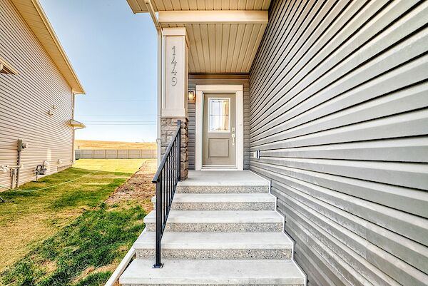 Airdrie 3 bedrooms House for rent. Property photo: 689173-3