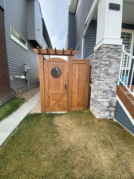 Airdrie 3 bedrooms Duplex for rent. Property photo: 689303-2