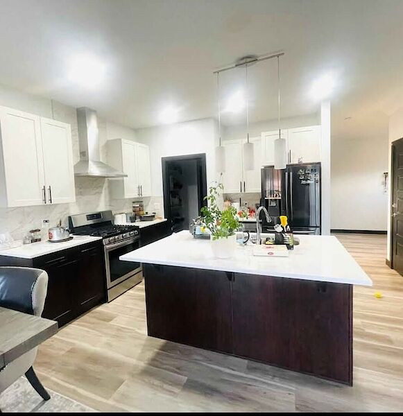 Edmonton 3 bedrooms Duplex for rent. Property photo: 689327-2