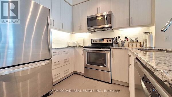 Mississauga 1 bedroom Apartment for rent. Property photo: 689337-3