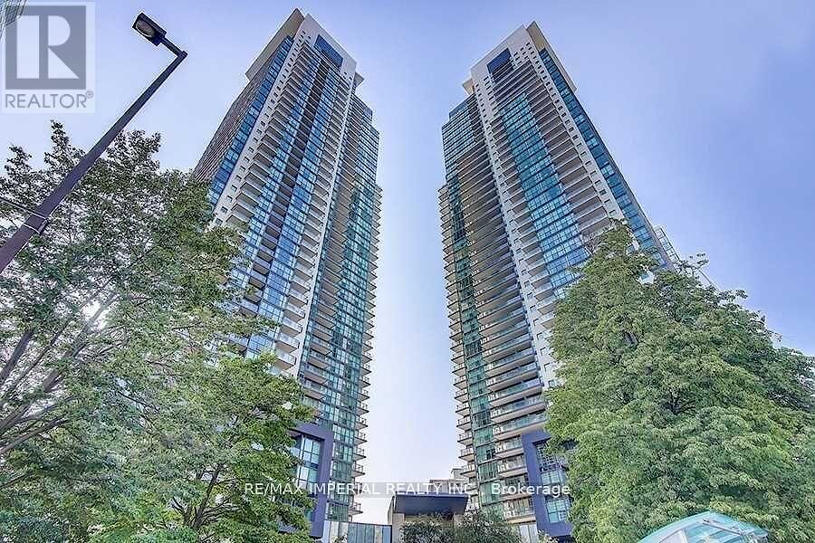 Toronto 2 bedrooms Apartment for rent. Property photo: 689393-1
