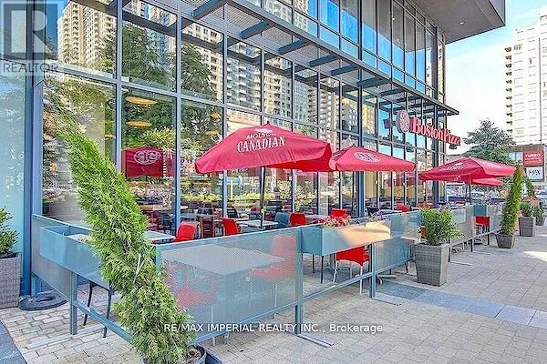 Toronto 2 bedrooms Apartment for rent. Property photo: 689393-2