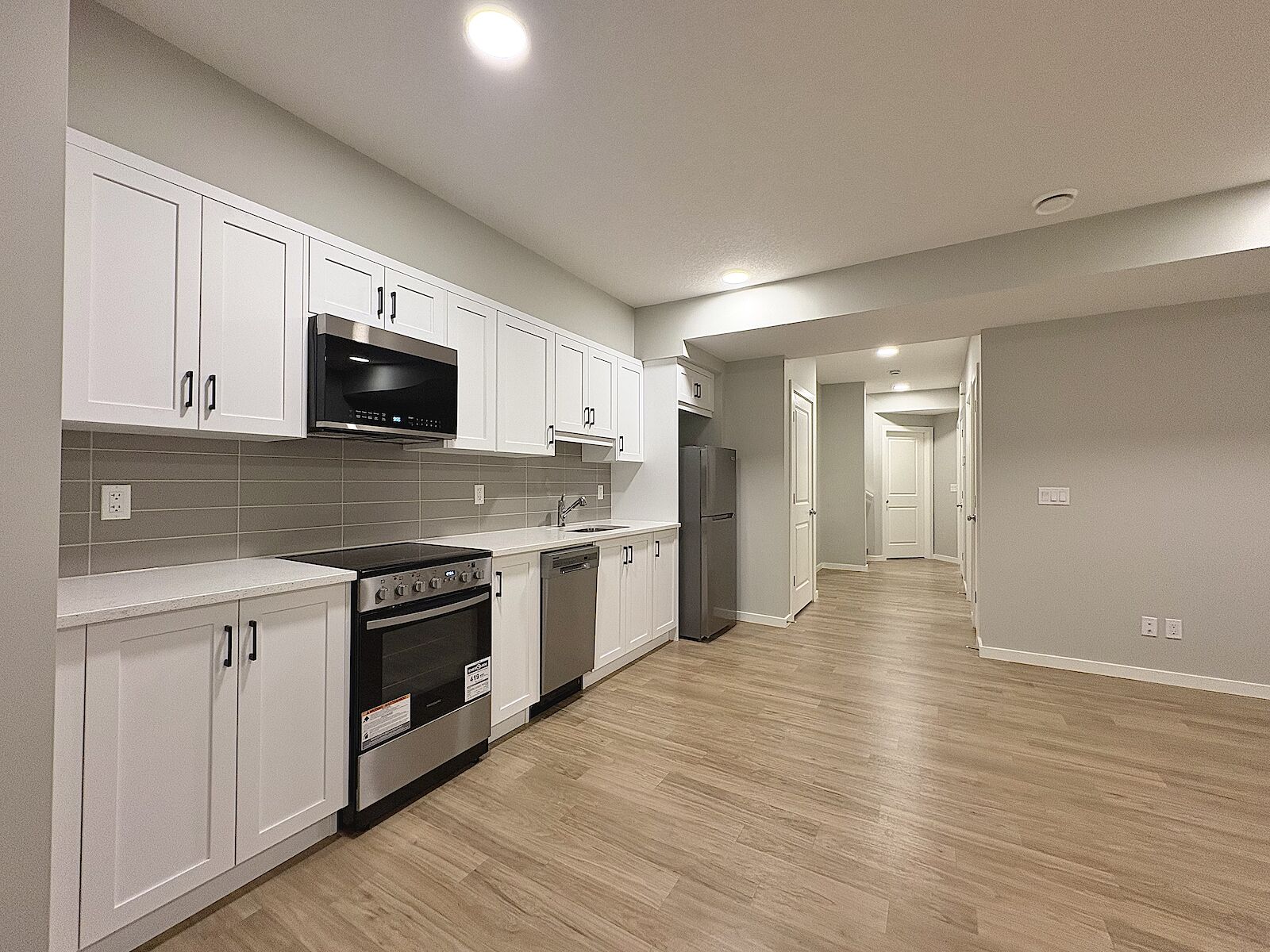 Calgary 1 bedroom Basement for rent. Property photo: 689503-1