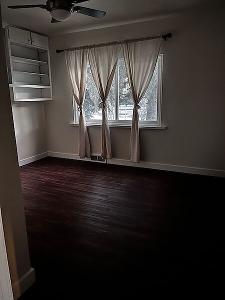 Calgary 2 bedrooms Main Floor for rent. Property photo: 69313-3