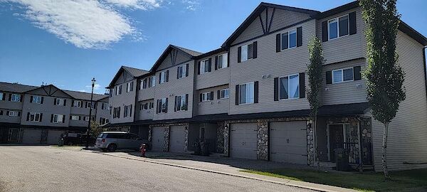 Grande Prairie 3 bedrooms Townhouse for rent. Property photo: 699360-3