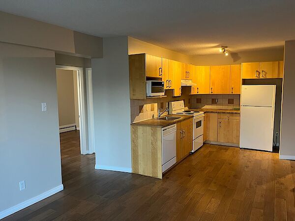 Calgary 2 bedrooms Condo Unit for rent. Property photo: 7489-2