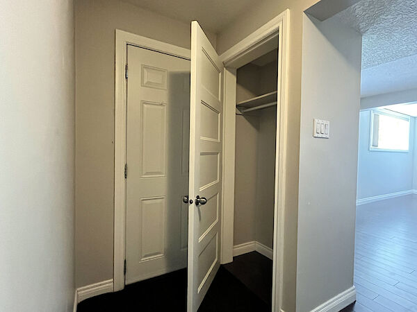 Calgary 2 bedrooms Basement for rent. Property photo: 77633-2